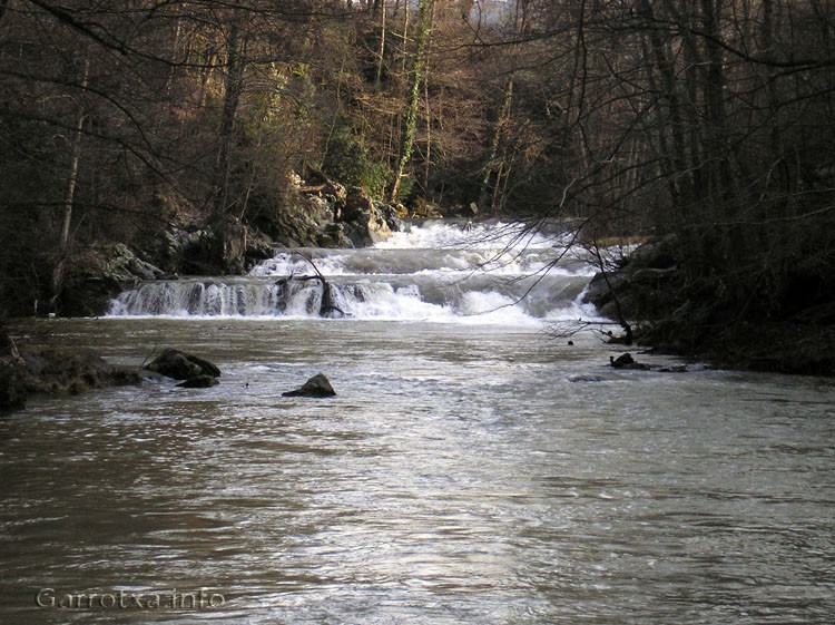 025 Fluvia aigua de neu